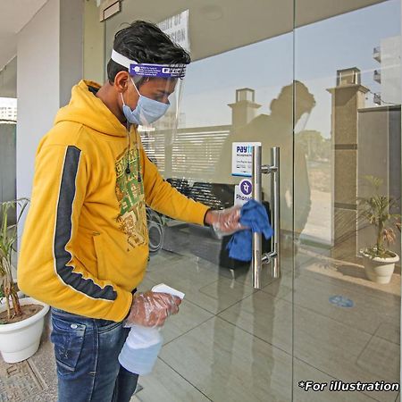 Oyo Flagship 73009 Hotel City Inn Dayal Bagh Exterior foto
