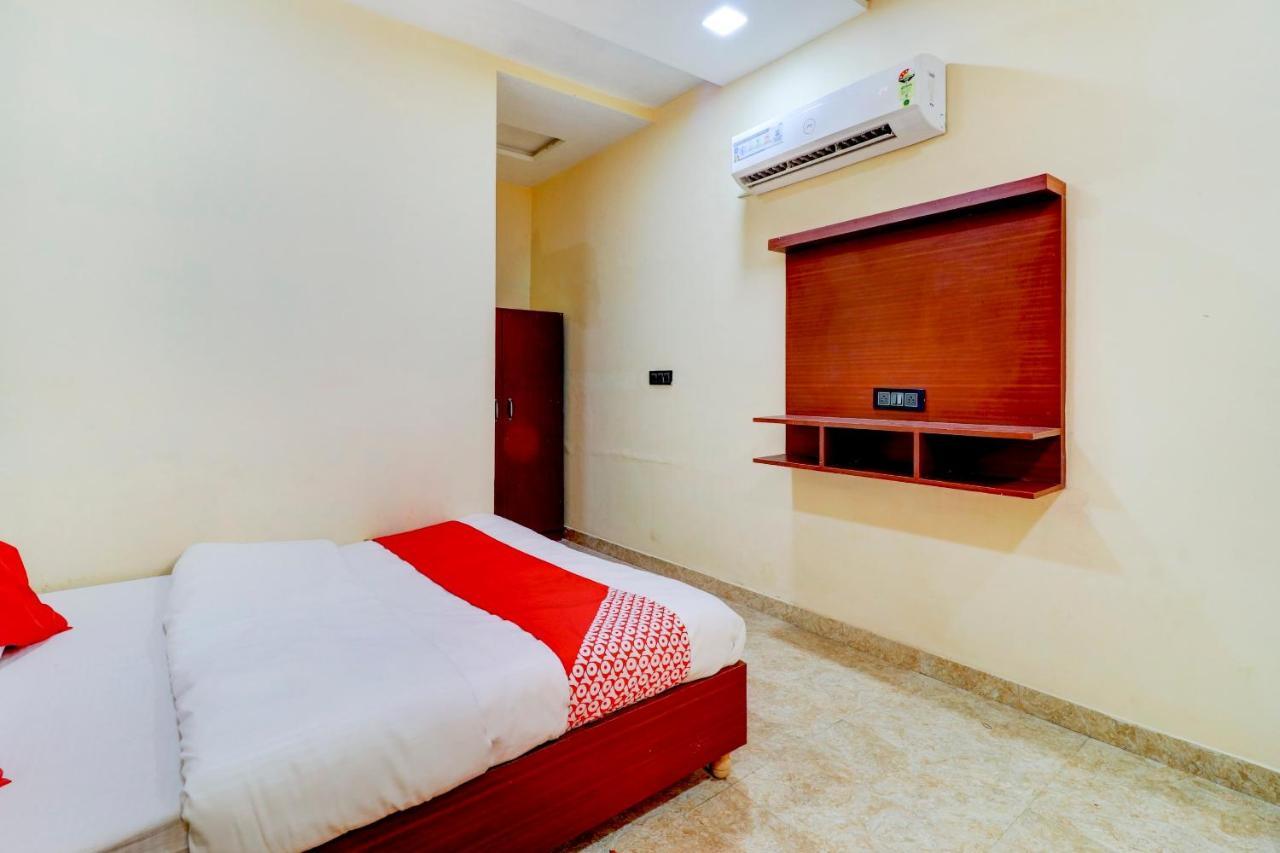 Oyo Flagship 73009 Hotel City Inn Dayal Bagh Exterior foto
