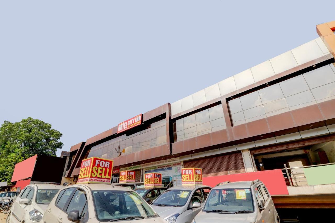 Oyo Flagship 73009 Hotel City Inn Dayal Bagh Exterior foto